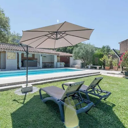 Superb House With Pool Near The Luberon Holiday home Oppede