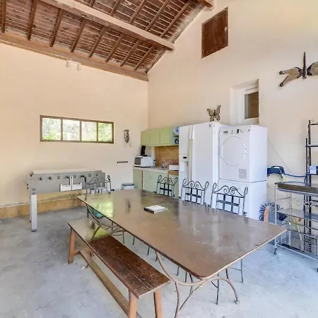 Holiday home Superb House With Pool Near The Luberon *