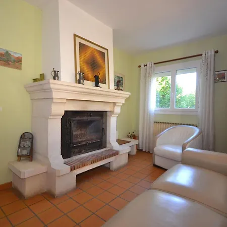 Superb House With Pool Near The Luberon Oppede