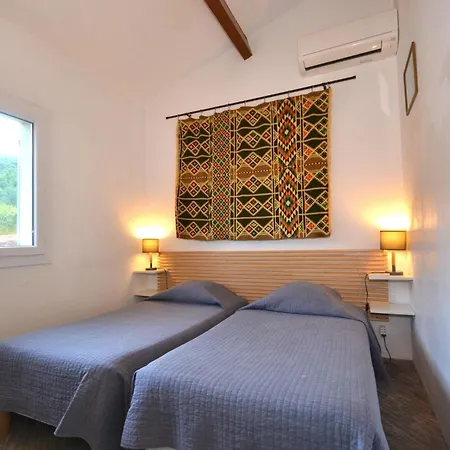 Superb House With Pool Near The Luberon Holiday home Oppede